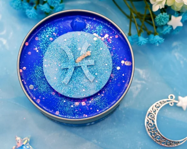 Bookish Candle Fische