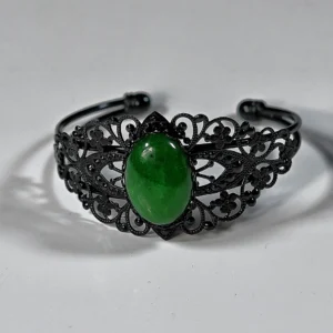 Grüne Jade / Schwarz